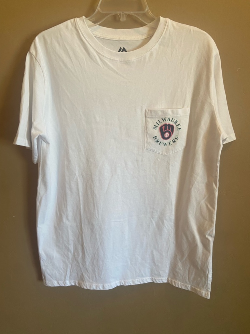 Majestic Milwaukee Brewers MLB floral pocket tee white pink blue size large